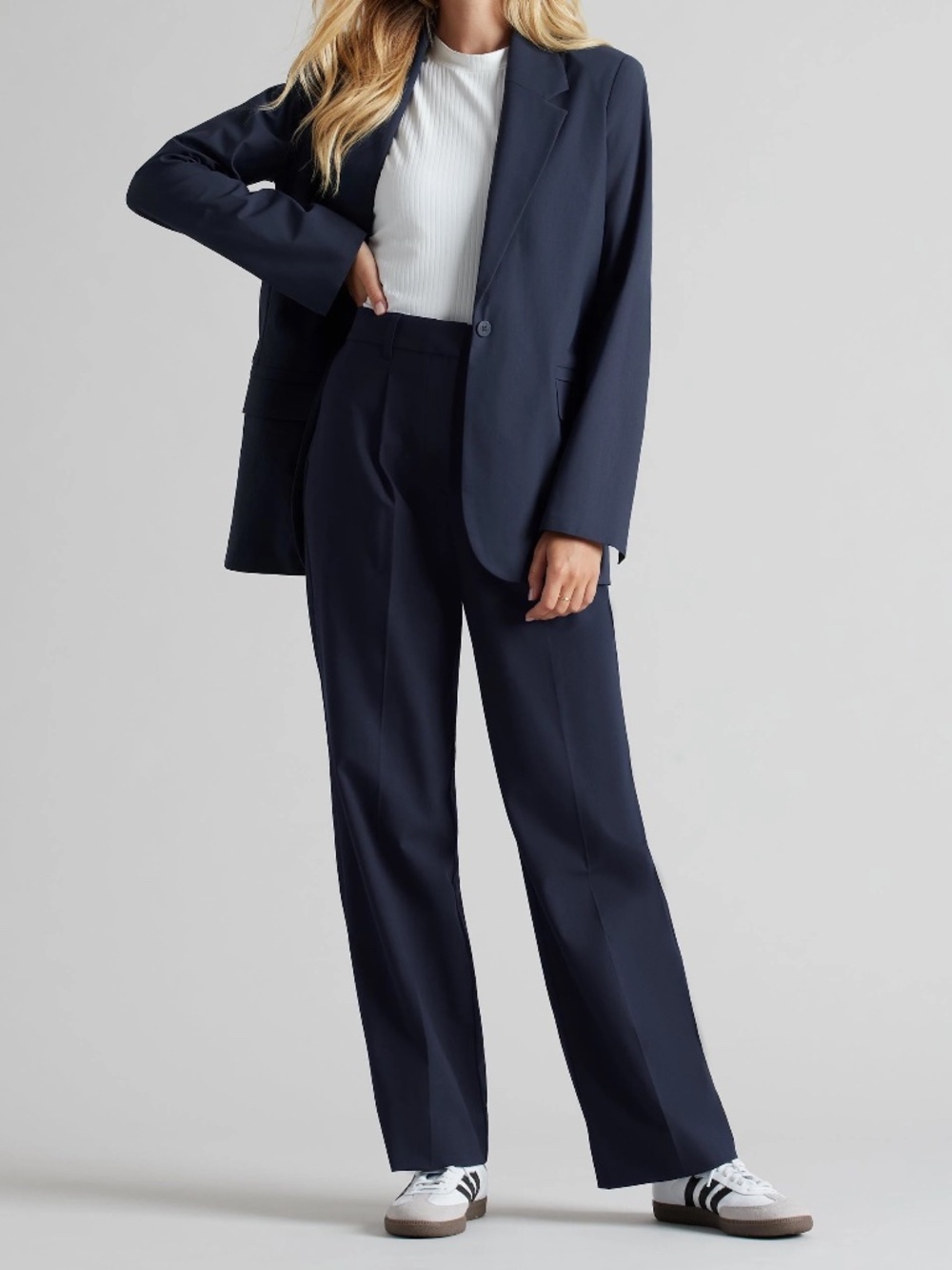 RHONE WOMENS Commuter® Boyfriend Blazer -- Navy Blue